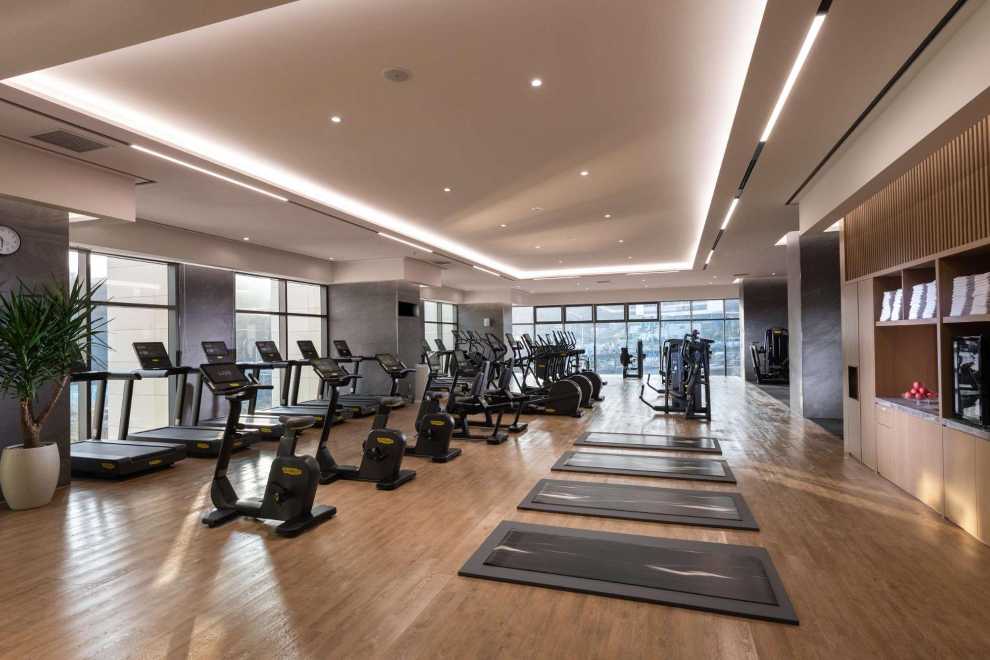 Doubletree By Hilton Seoul Pangyo Residences Seongnam Exterior photo