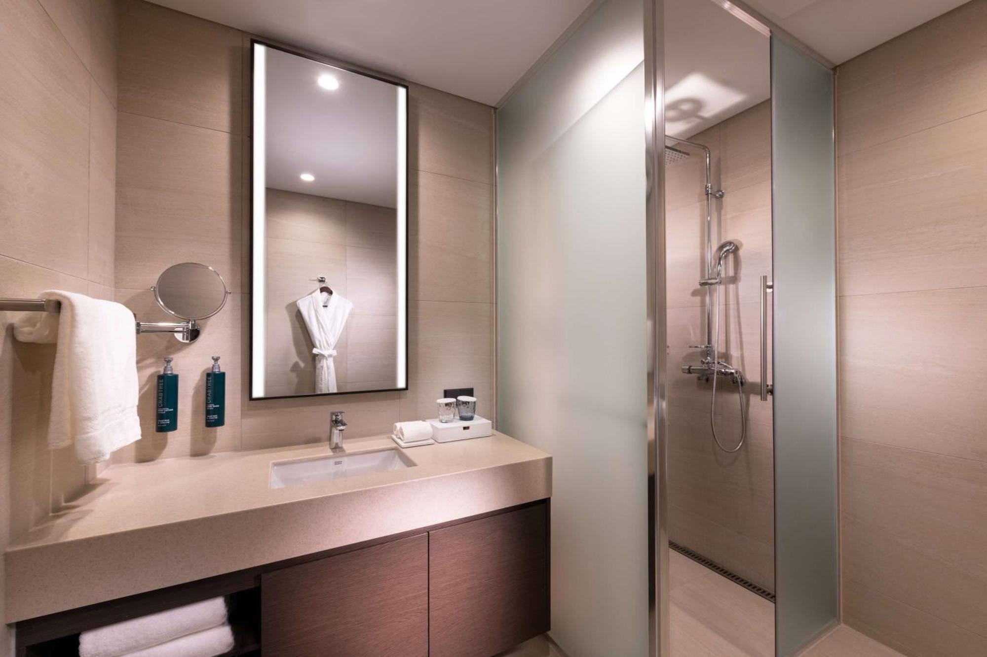 Doubletree By Hilton Seoul Pangyo Residences Seongnam Exterior photo